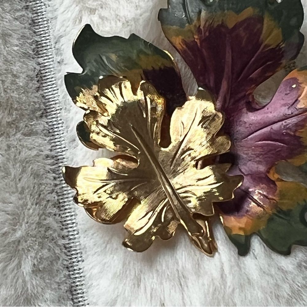 Vintage Leaf Colorful Green Burgundy Gold Tone Boho Autumn Brooch - Picture 10 of 13